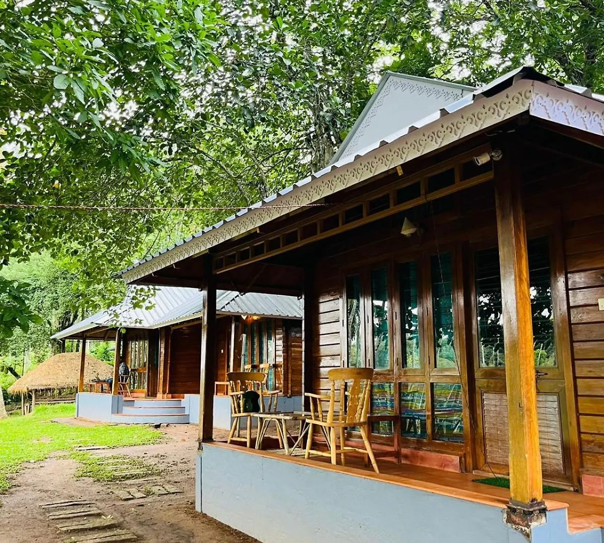 Holiday home Cocooonroyale Mudhouse Villa Chegat India